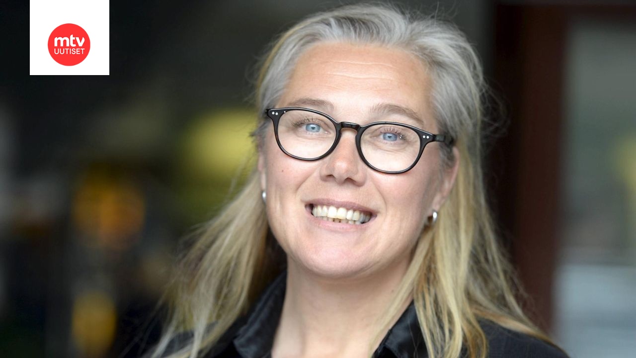 IS Ringa Ropo avautuu vaikeasta avioerostaan Juoksin pitkin peltoja