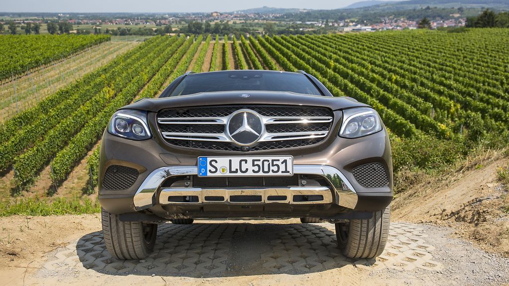 Koeajo Mercedes GLC Off Road Engineering paketti oikeasti maastoon