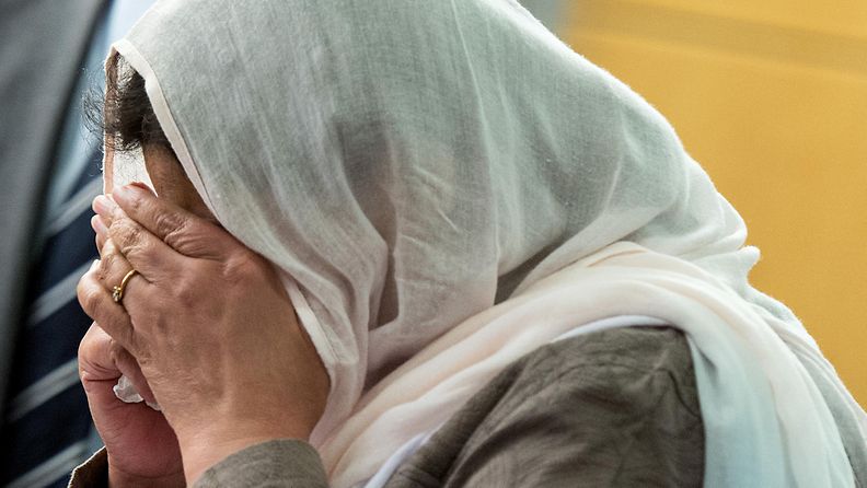 Kunniamurhaoikeudenkäynti Saksassa syyskuu 2015, äiti