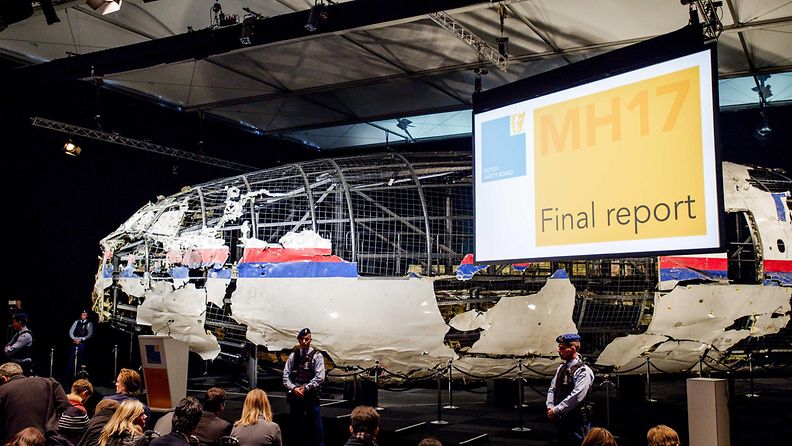 MH17, lentokoneen hylky, loppuraportti, tiedotustilaisuus, hollanti