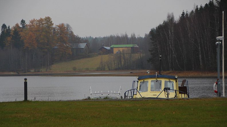 Syksyn harmautta 1. marraskuuta 2015 Ruoveden satamassa. Kuva: Sirpa Jyske, Virrat