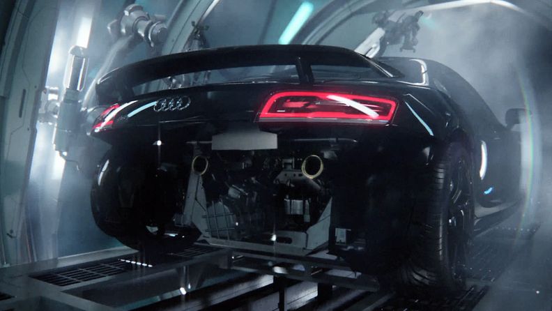 Kuvakaappaus Audi RS3 Birth -mainosvideolta.