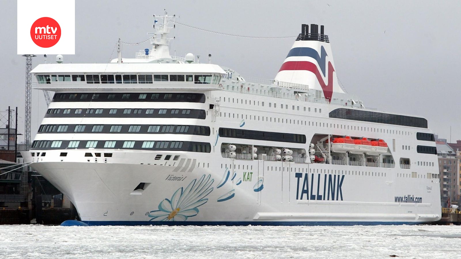 Tallink Silja rajoittaa entisestään alkoholin tax free -myyntiä  opiskelijaristeilyillä 