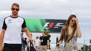 Jenson Button ja Jessica Michibata 2015