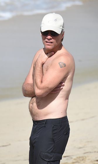 Jon Bon Jovi rannalla