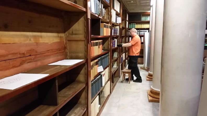 Kansalliskirjasto remontti kirjat kirjasto