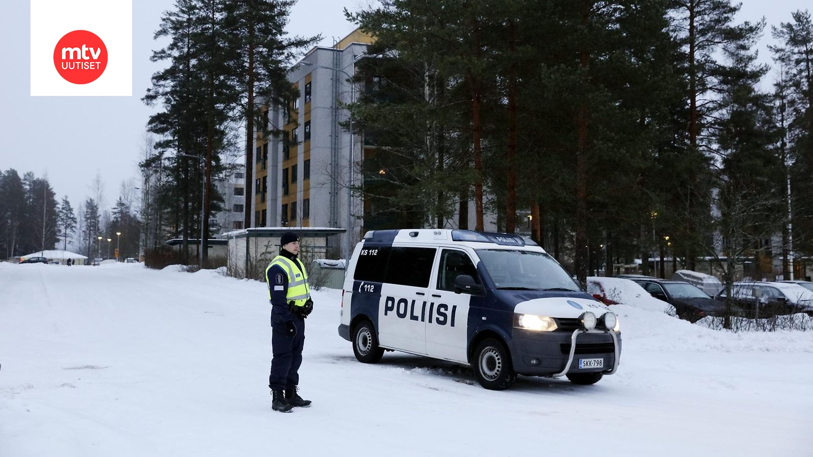 Jyväskylässä käynnissä piiritystilanne – uhkaili räjähteillä, lähiasunnot  evakuoitu 