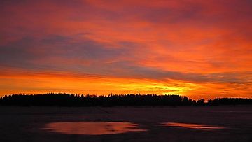 Auringonlasku Mietoisissa 17. helmikuuta 2016. Kuva: Erkki Sillanpää