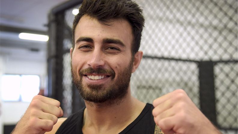 Makwan Amirkhani 2016