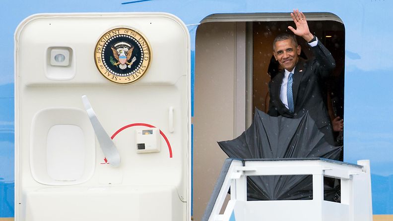 Obama saapuu Kuubaan Kuuba3