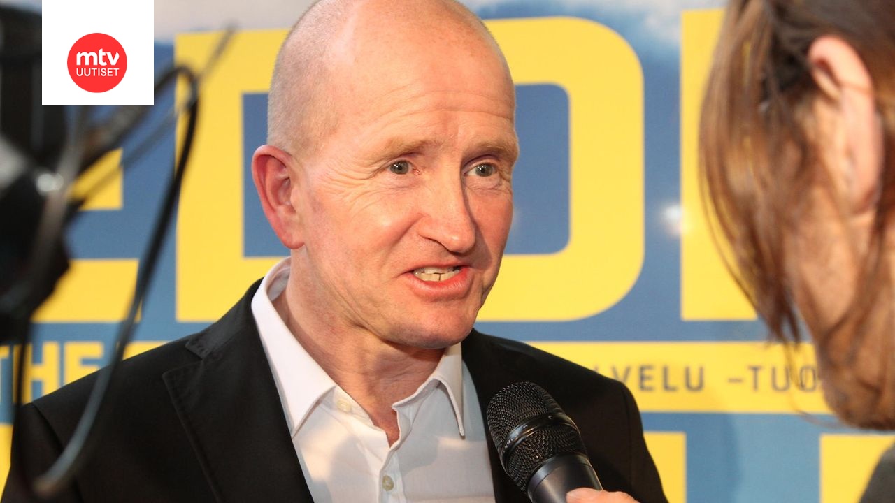 eddie-edwards-muistelee-edellist-suomen-vierailuaan-nyk-nen-esitteli