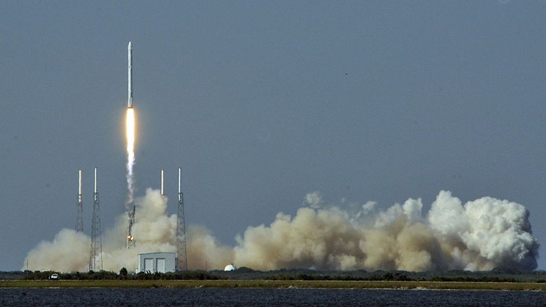 SpaceX-raketin laukaisu