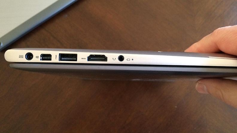 Asuksen Zenbook UX303U Ultrabook kannettava, läppäri, liitännät, usb, hdmi