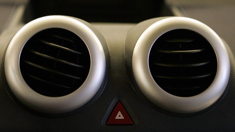 auton ilmastointi