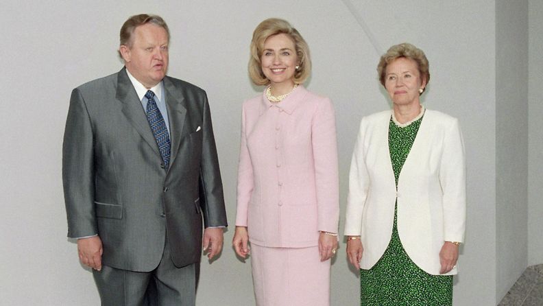 Martti Ahtisaari, Hillary Clinton ja Eeva Ahtisaari