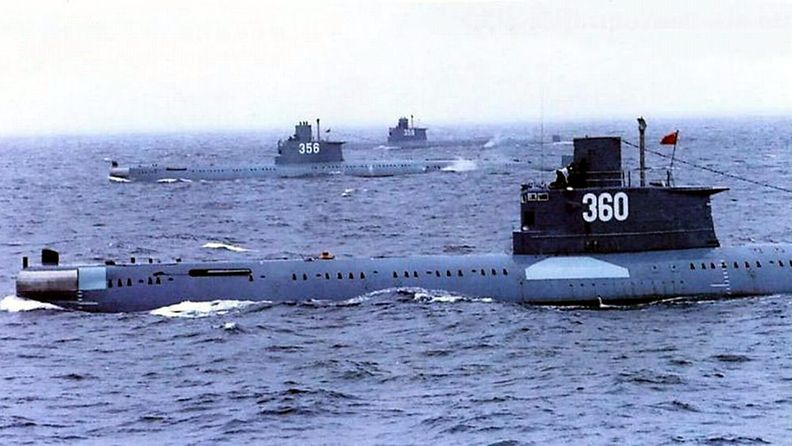 Kiinalainen sukellusvene.