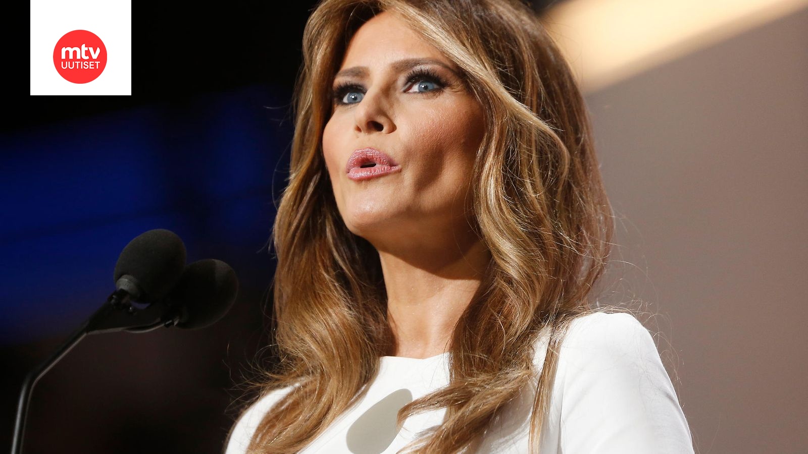 Melania Trumpista jälleen uusia alastonkuvia julki kuva