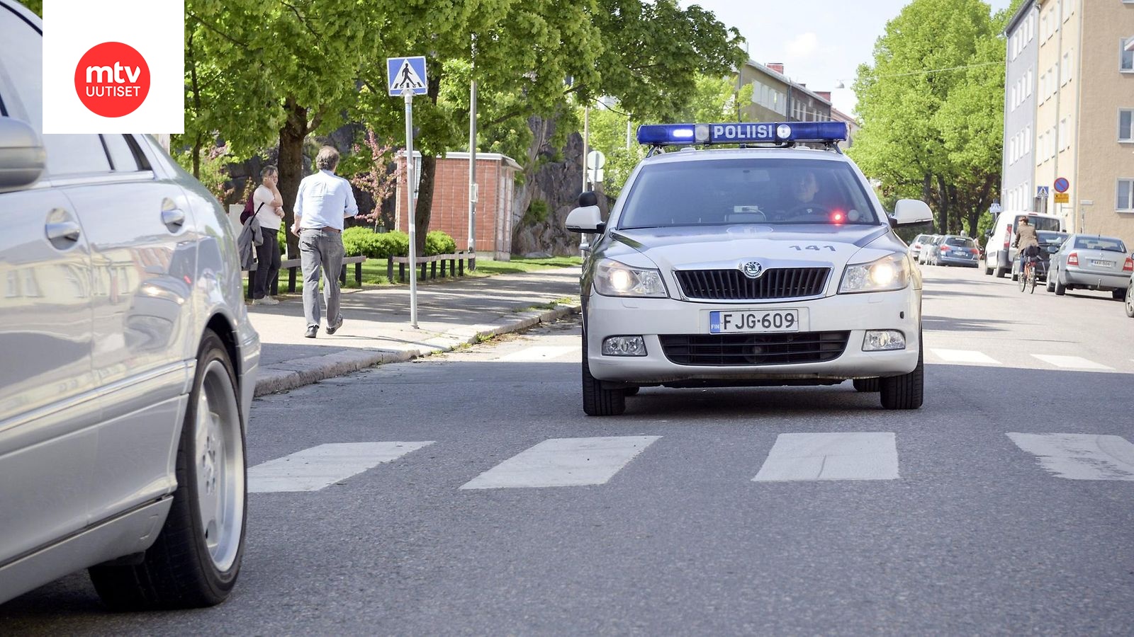 Takaa-ajot Suomessakin päivittäisiä – näin älyttömistä syistä poliisia on  lähdetty karkuun 
