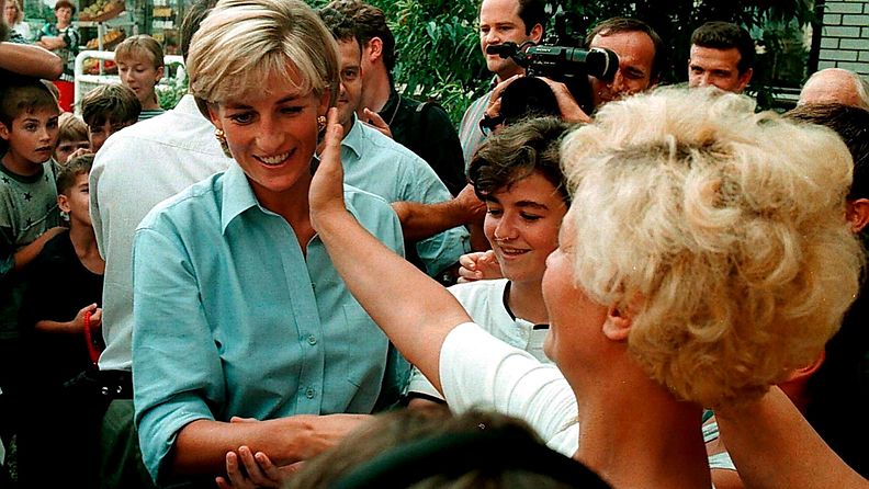 Diana 1997 14