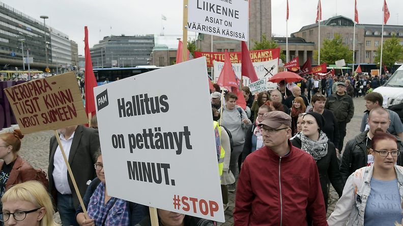 Mielenosoitus, Helsinki (1)