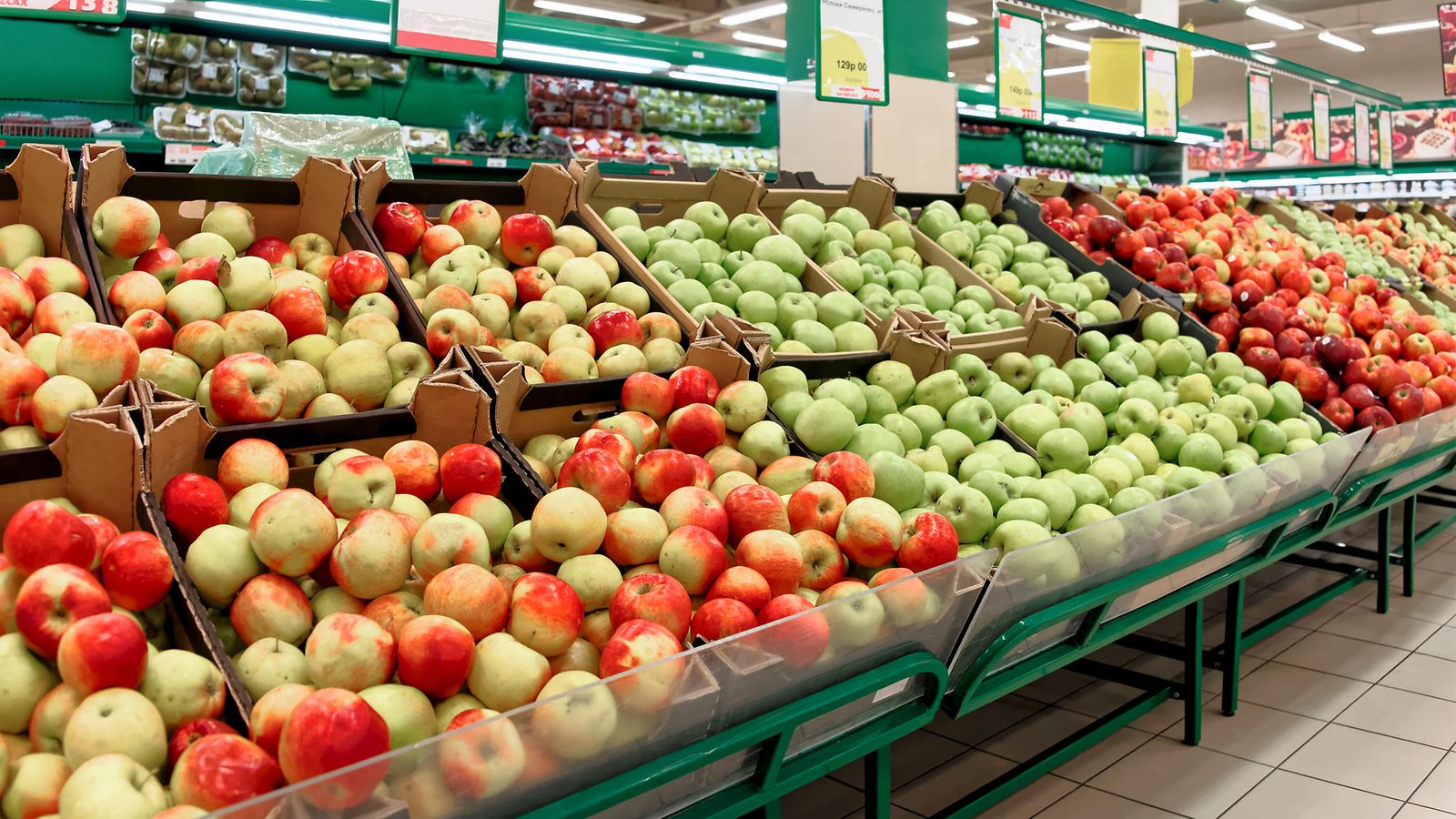 Eviralla ei ole tietoa minkä verran Suomessa myydään puolalaisia omenoita. 