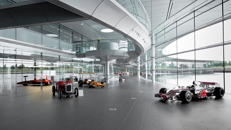 McLaren Technology Centre  - interior - Boulevard