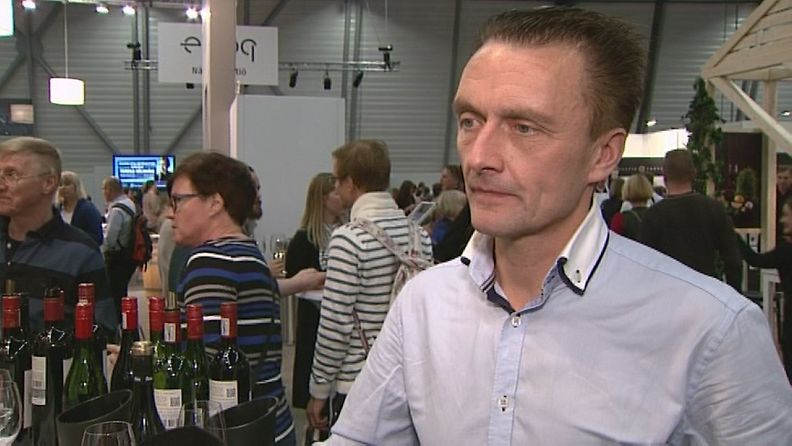Antti Rinta-Huumo, Viini-lehti