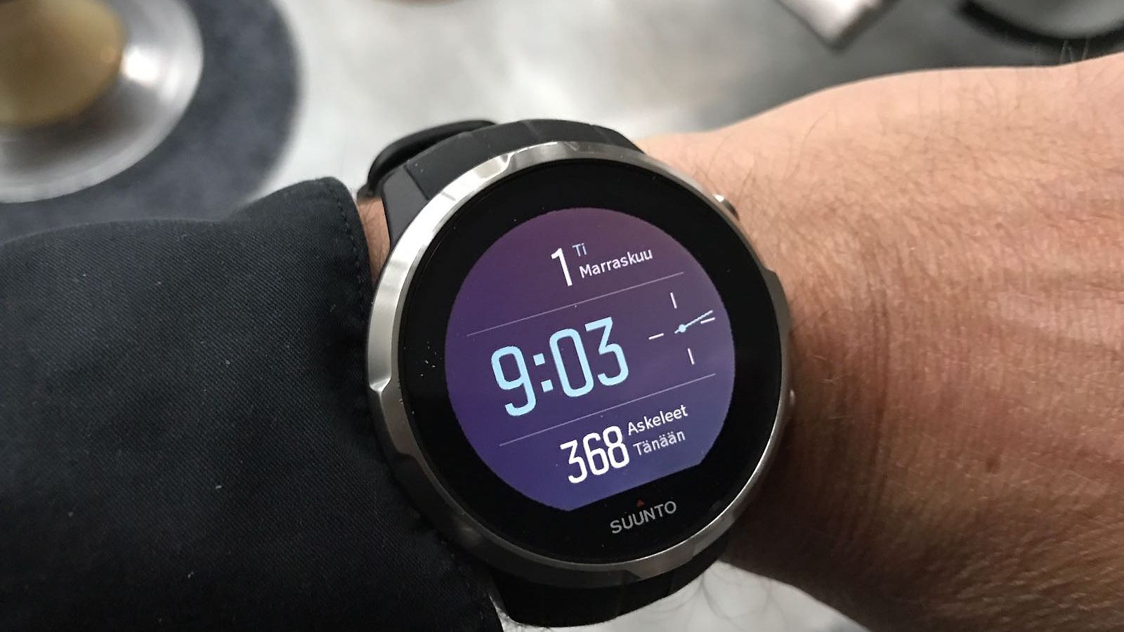 Suunto Spartan voittaa kauneuskilpailun, mutta sykeominaisuuden puute  häiritsee 