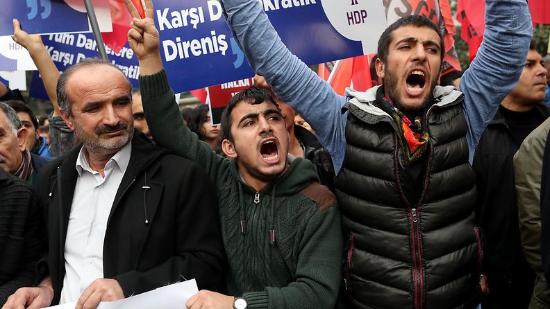 Turkki Istanbul mielenosoitus 5.11.2016
