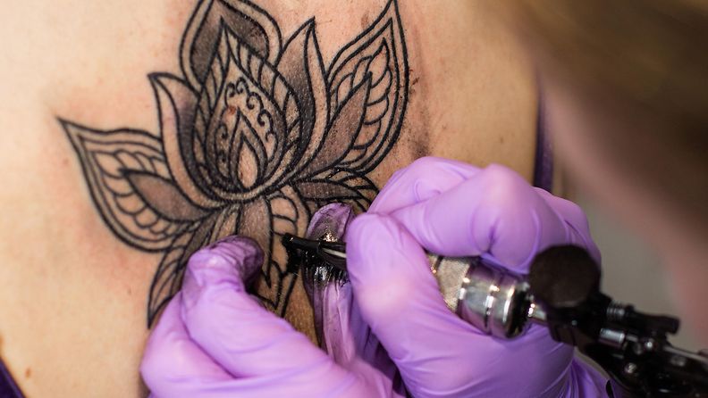 tatuointi kukka