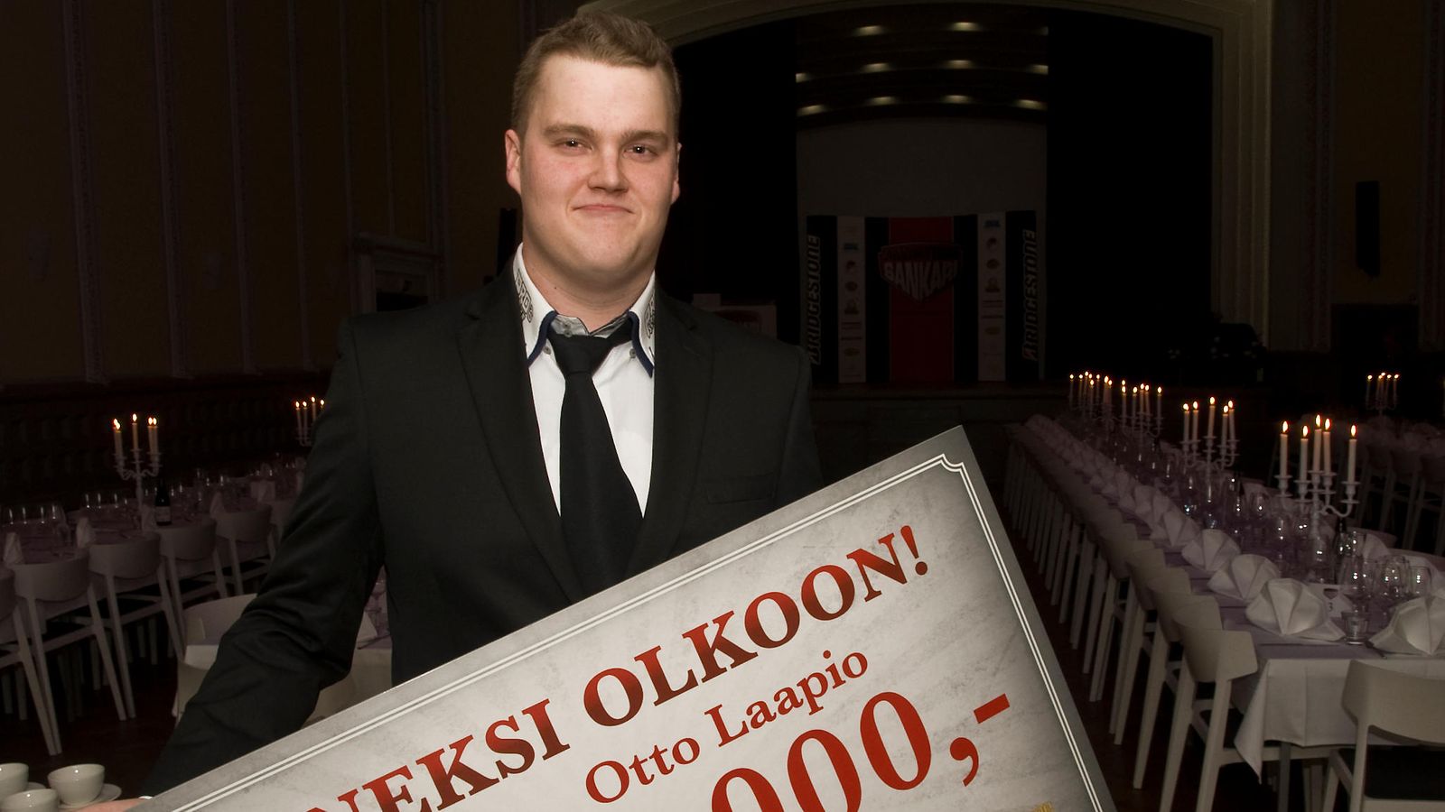 Rekkakuski Otto auttoi viikon ojassa ollutta venäläiskuskia – 