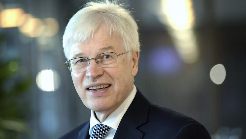 Bengt Holmström Nobel voittaja Suomi