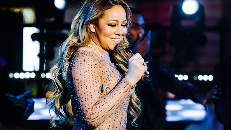 Mariah Carey New Yorkin uudenvuodenjuhlissa 31.12.2016 1
