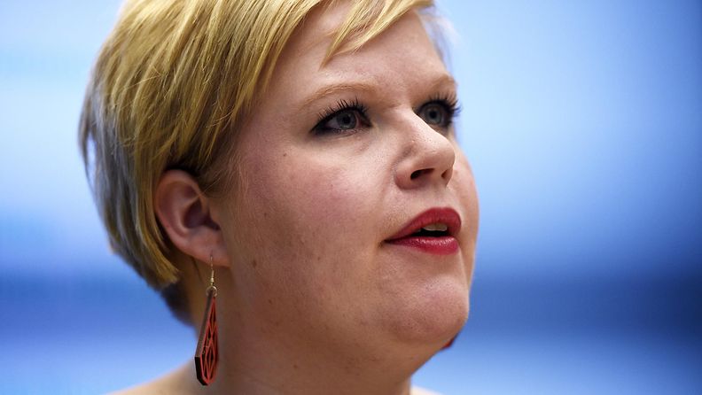 Annika Saarikko ministeri