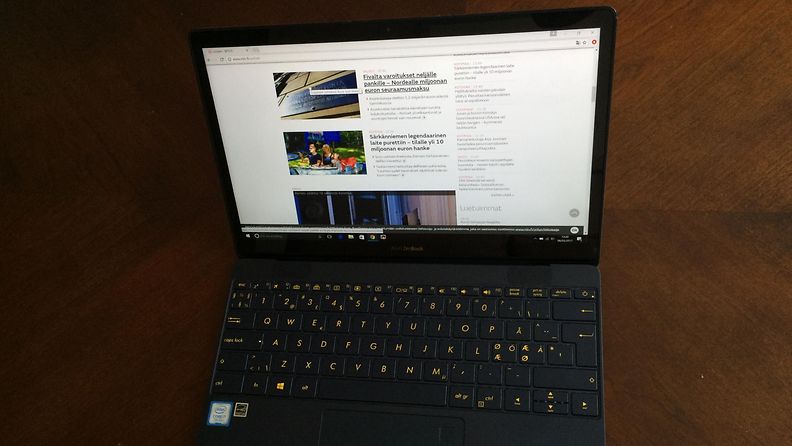 Asus Zenbook 3 Ultrabook kannettava tietokone