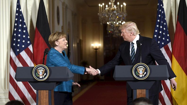 Trump ja Merkel yhteiskuva