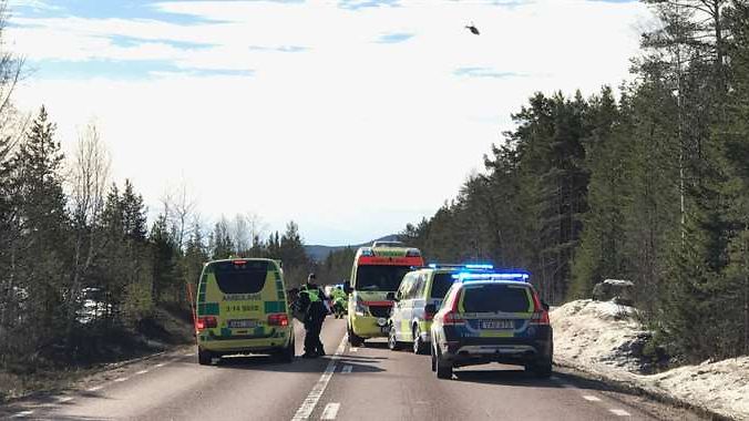 Kolme Kuollut Ruotsin Bussiturmassa – Ainakin Kuusi Loukkaantunut ...