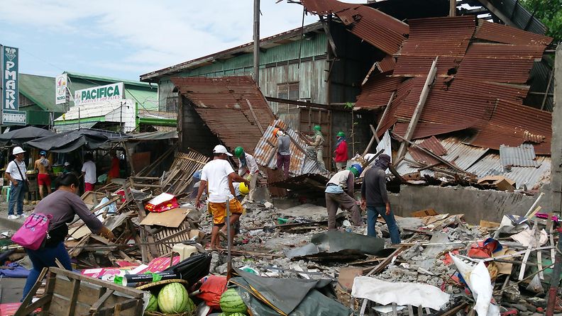 Filippiinit, maanjäristys