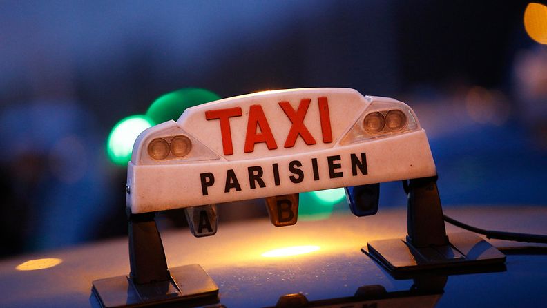 pariisilainen taksi kuvituskuva