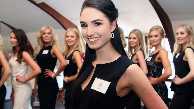 Miss Suomi 2017 -semifinalisti Eva Susi, 19, Helsinki