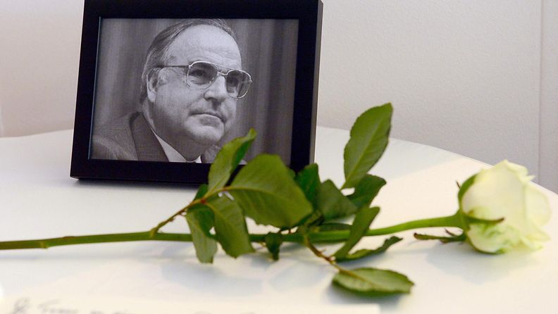 Helmut Kohl kuolema