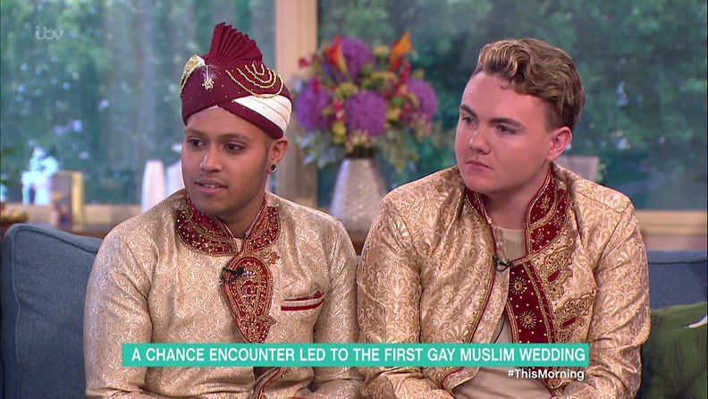 Islamilainen samaa sukupuolta oleva aviopåari Britanniassa