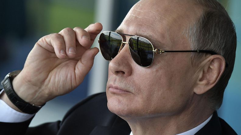 Vladimir Putin (6)