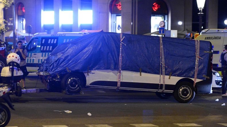 Barcelona pakettiauto terrori-isku siirretään