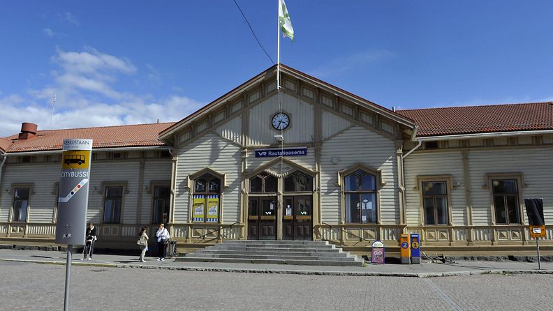 Oulun rautatieasema 2014
