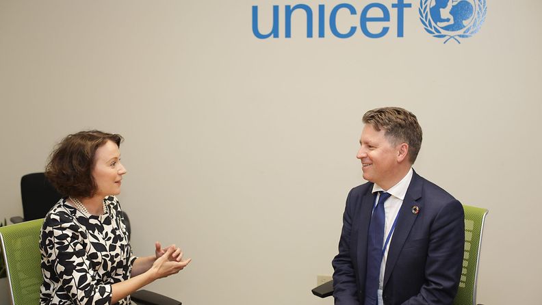 Jenni Haukio ja Unicefin varapääjohtaja Justin Forsyth tapasivat New Yorkissa 19.9.2017