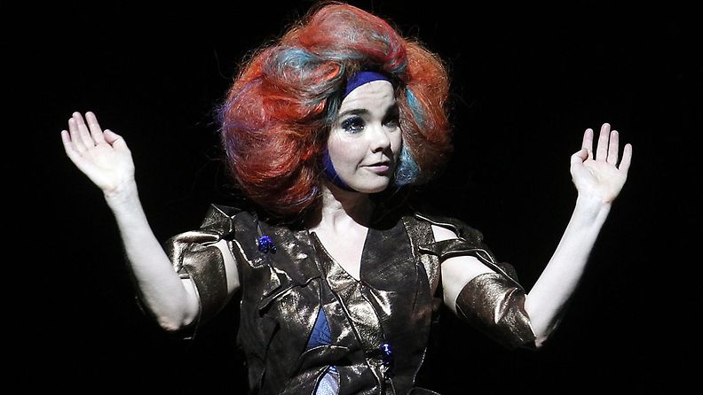 Björk 2012