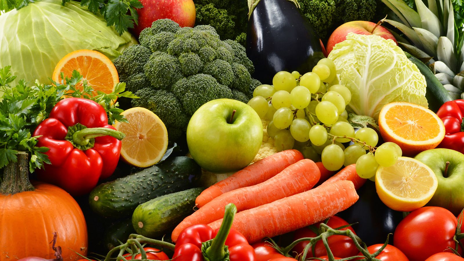 hedelmiä ja vihanneksia