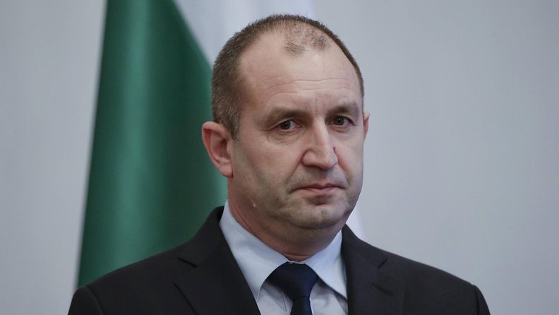 AOP Bulgarian presidentti Rumen Radev