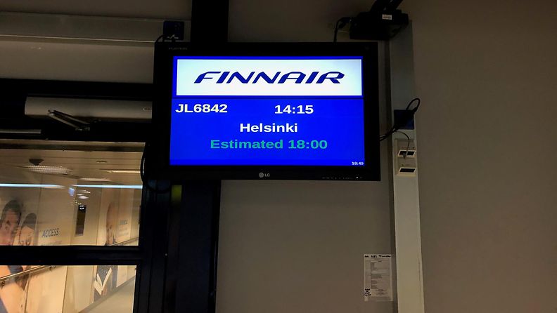 Finnair, kone myöhässä